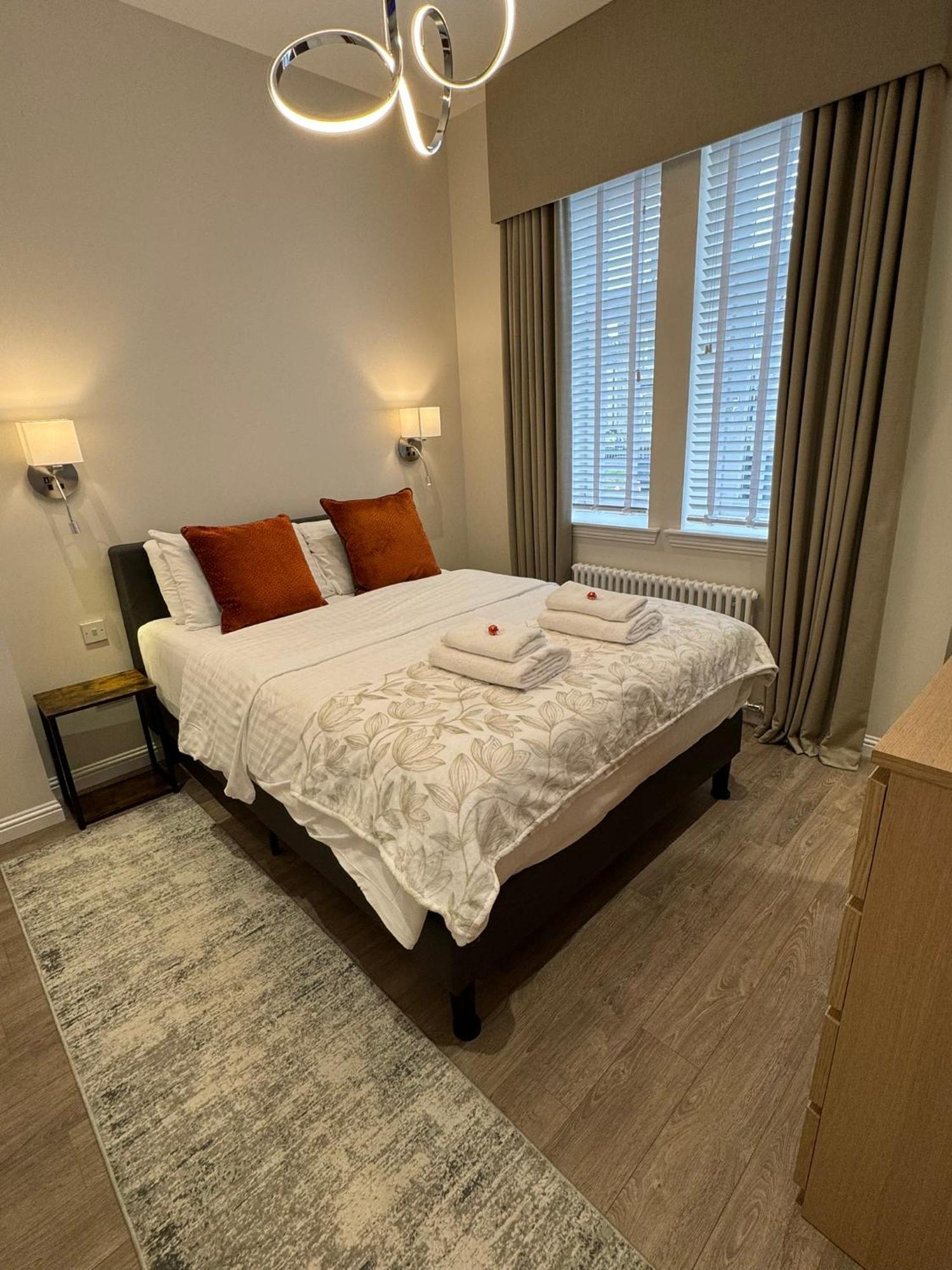Luxury 2 Bedroom Cottage West Calder Esterno foto