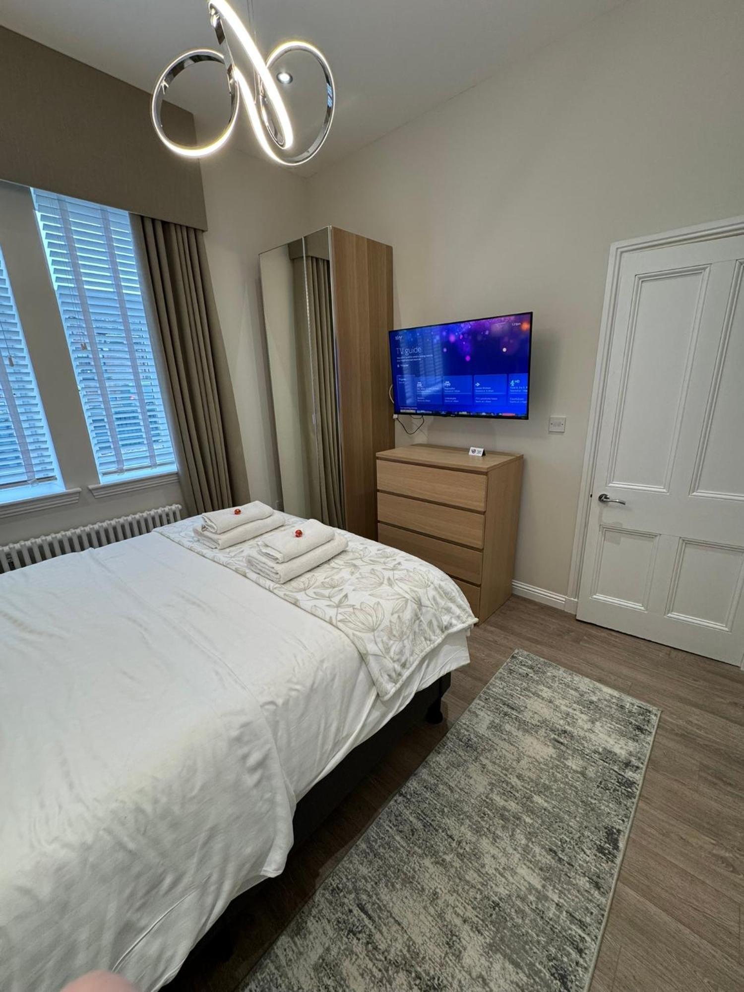 Luxury 2 Bedroom Cottage West Calder Esterno foto