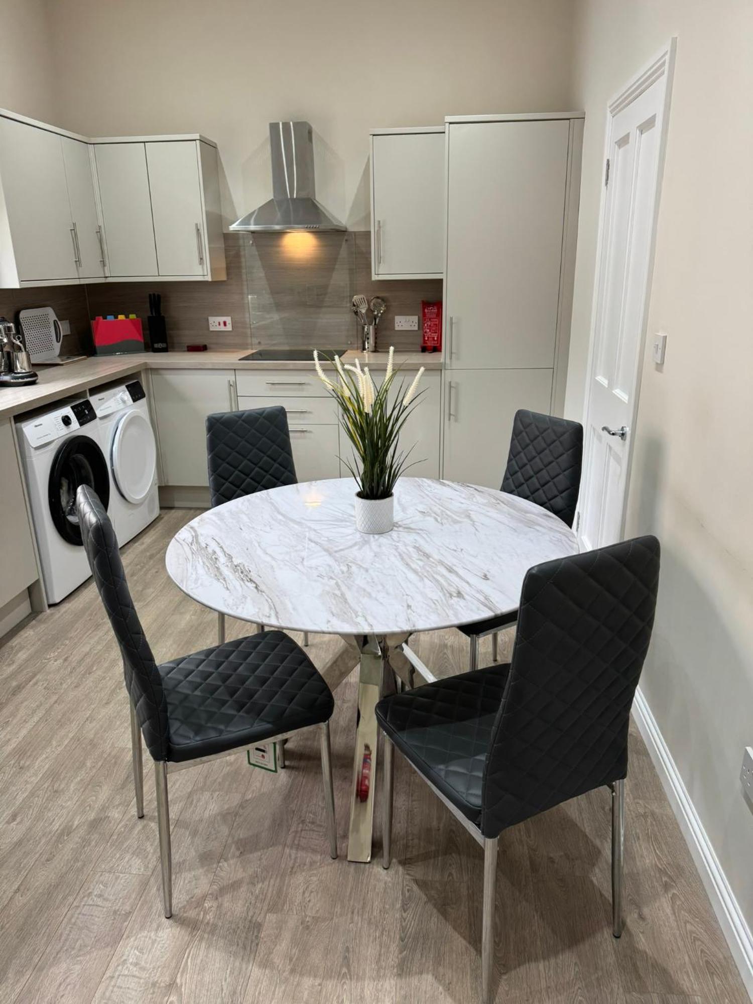 Luxury 2 Bedroom Cottage West Calder Esterno foto